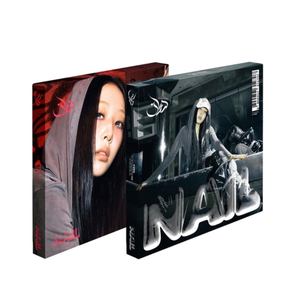 Yves - 4th EP Album [NAIL] (Deluxe Ver.)