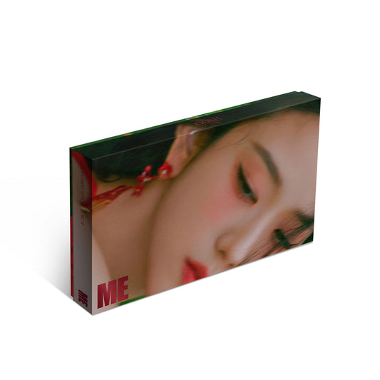 JISOO 1st Single Album [ME]